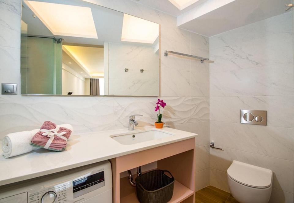 Tonia's Elegant Place With Parking Khania
